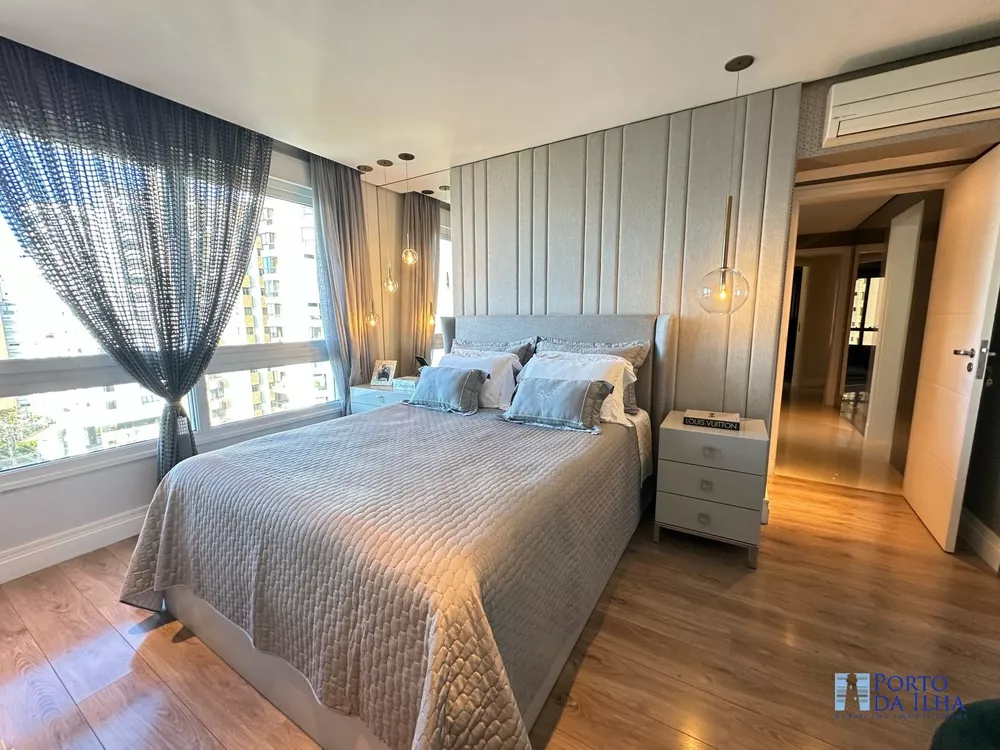 Apartamento, 4 quartos, 220 m² - Foto 2