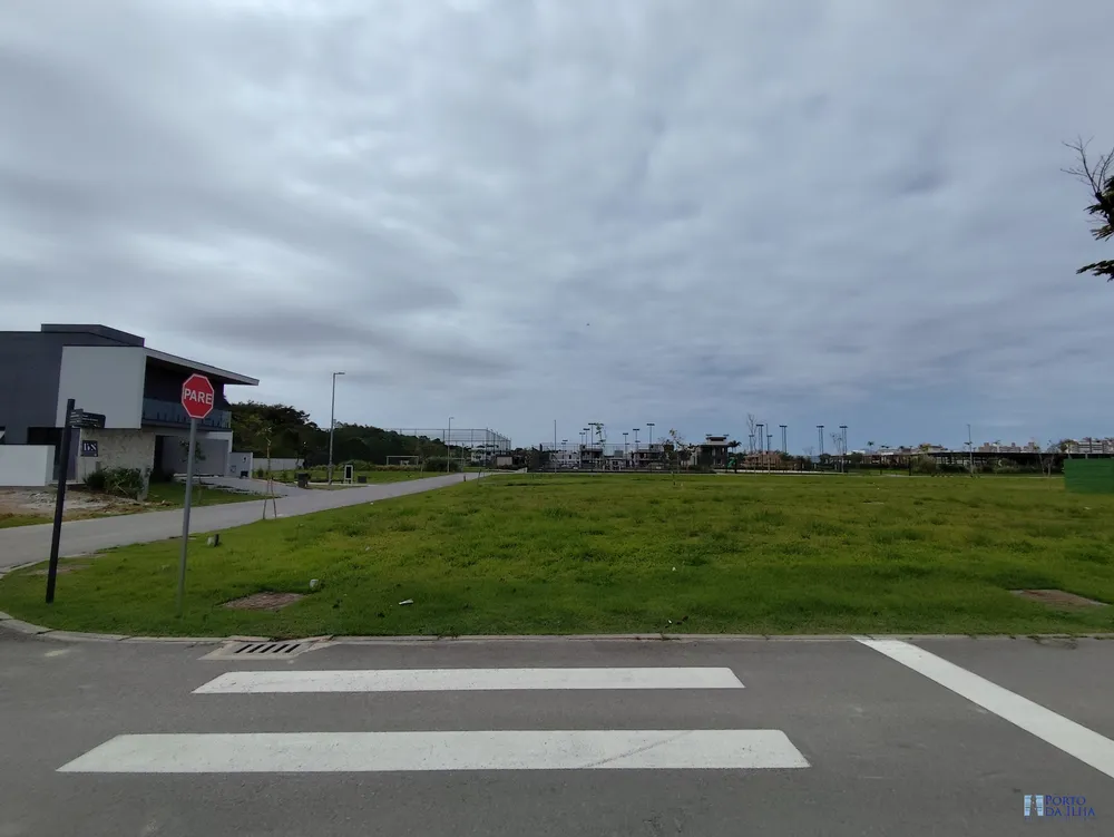 Terreno, 300 m² - Foto 1