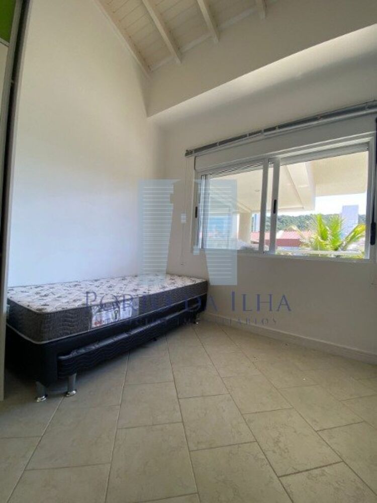 Apartamento à venda com 3 quartos, 141m² - Foto 3