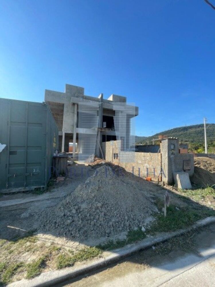 Casa à venda com 2 quartos, 184m² - Foto 4