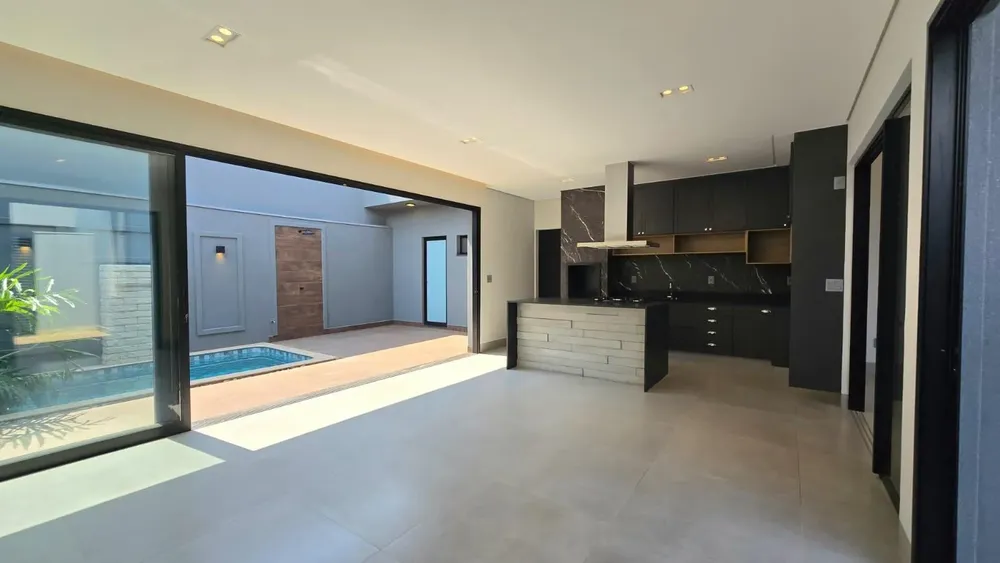Casa, 3 quartos, 189 m² - Foto 2