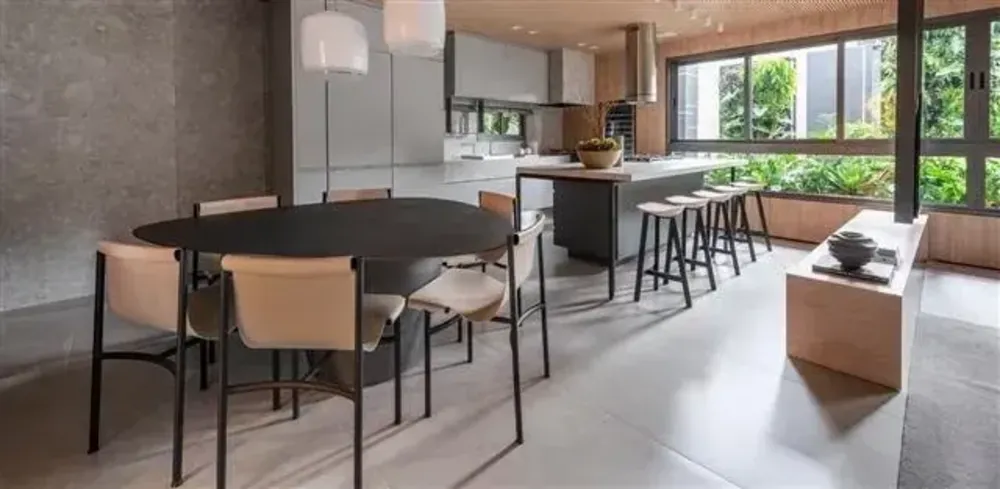 Apartamento, 3 quartos, 137 m² - Foto 2