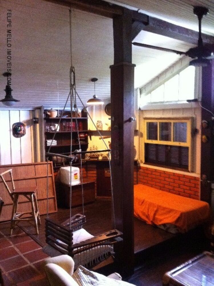 Casa à venda com 2 quartos, 1380m² - Foto 1