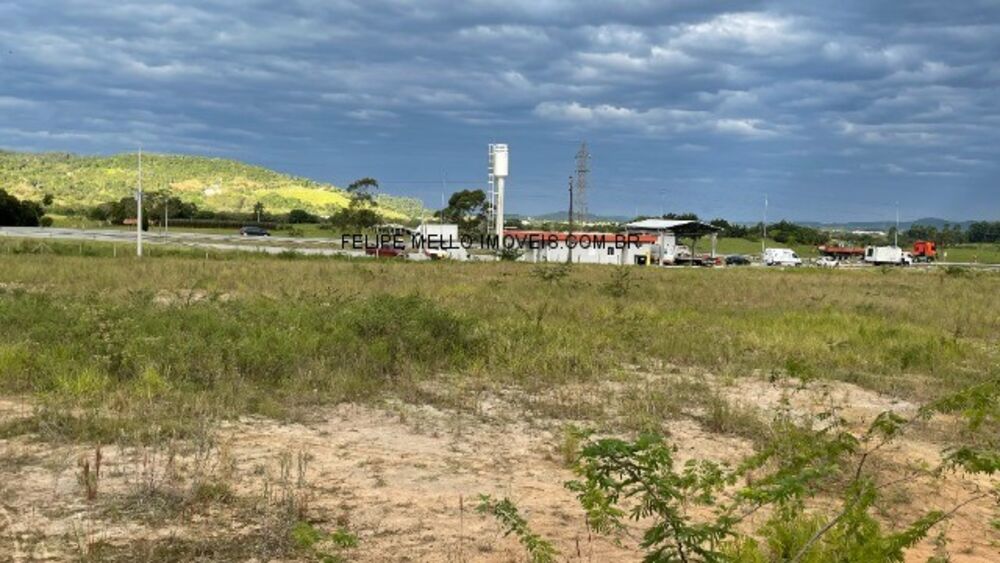 Loteamento e Condomínio - Foto 1