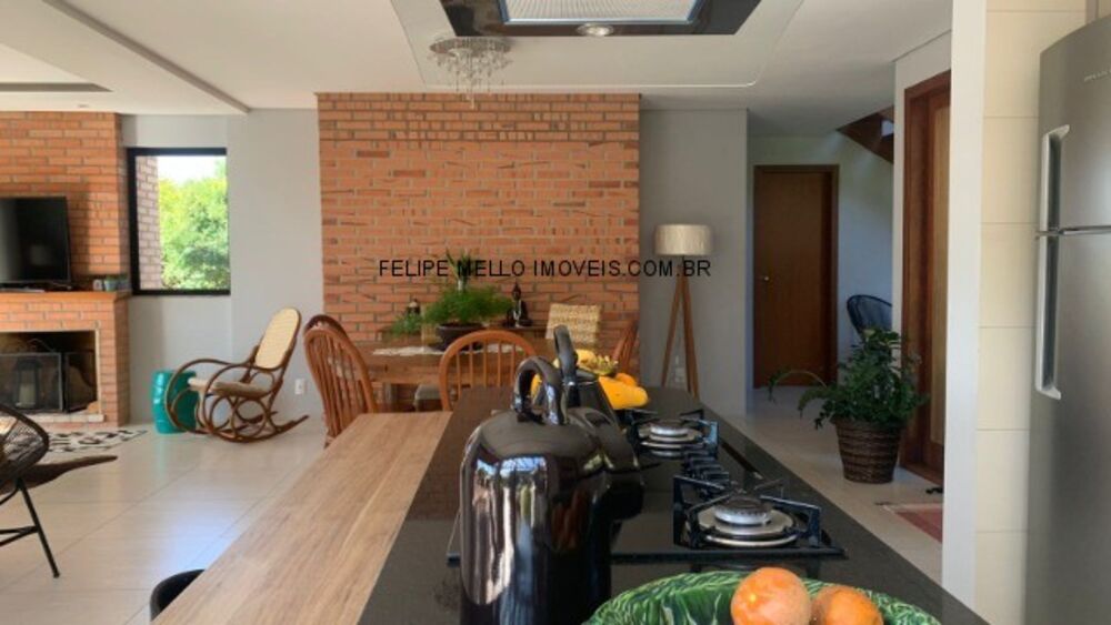 Sobrado à venda com 3 quartos, 350m² - Foto 4