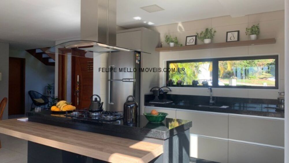 Sobrado à venda com 3 quartos, 350m² - Foto 2