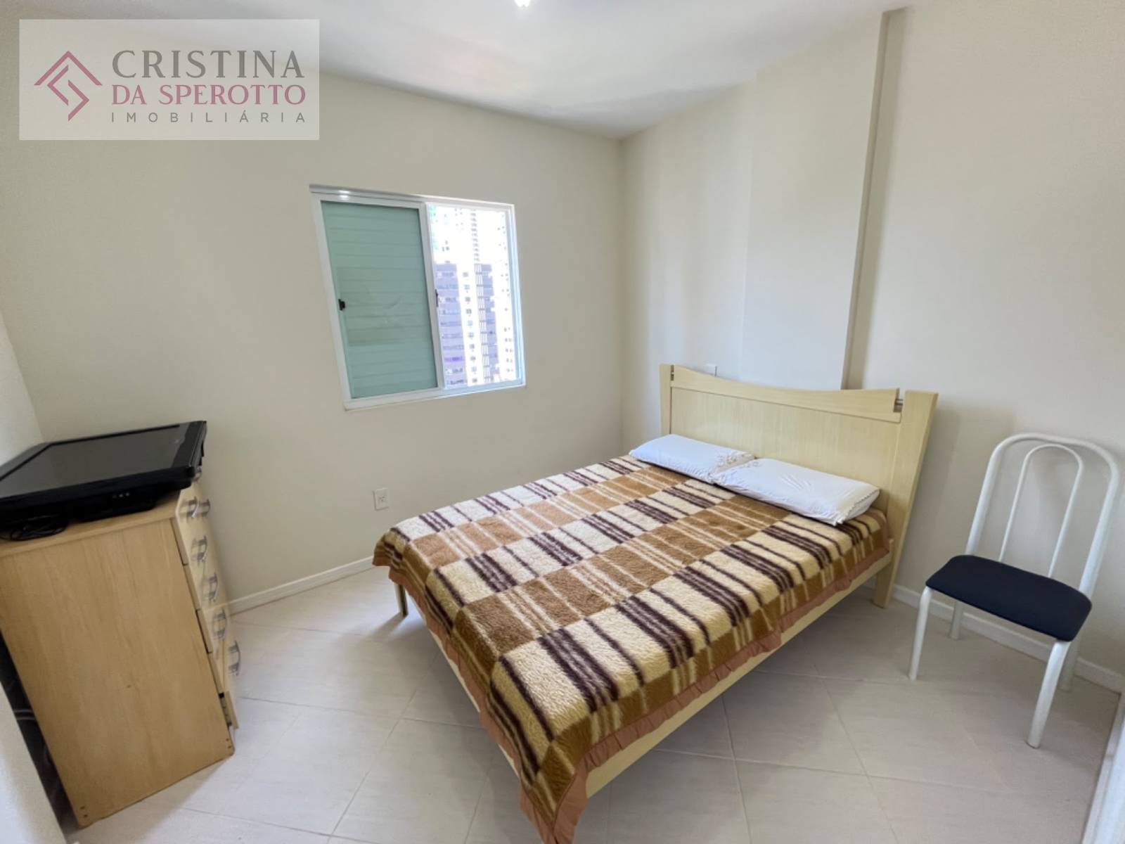 Apartamento à venda com 3 quartos, 110m² - Foto 7