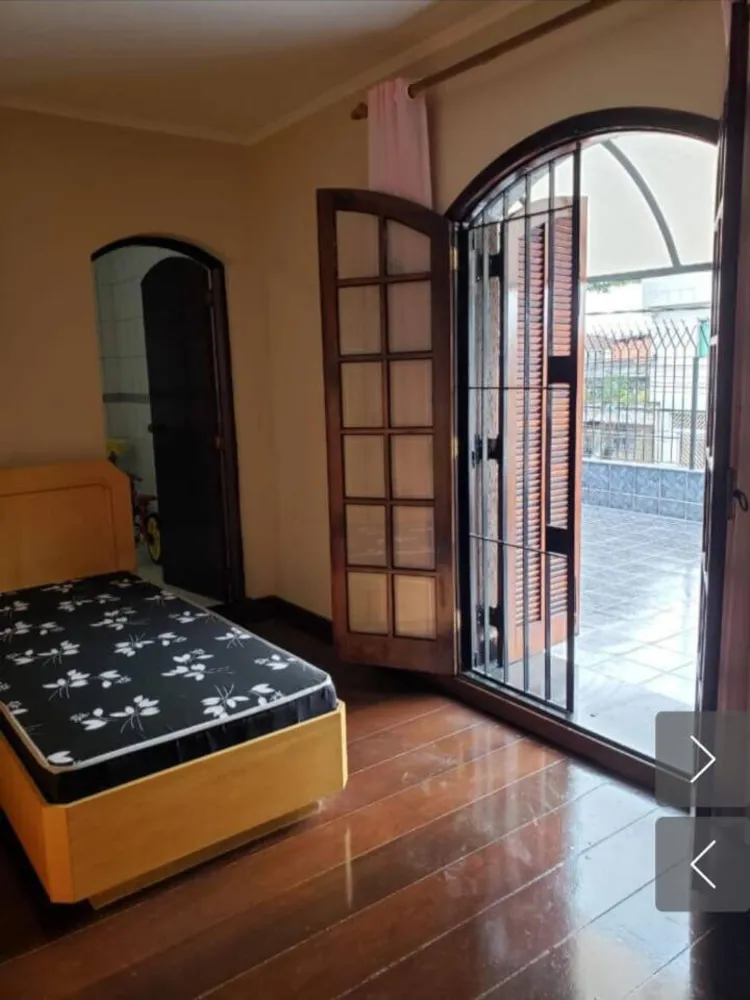 Casa, 4 quartos, 206 m² - Foto 2