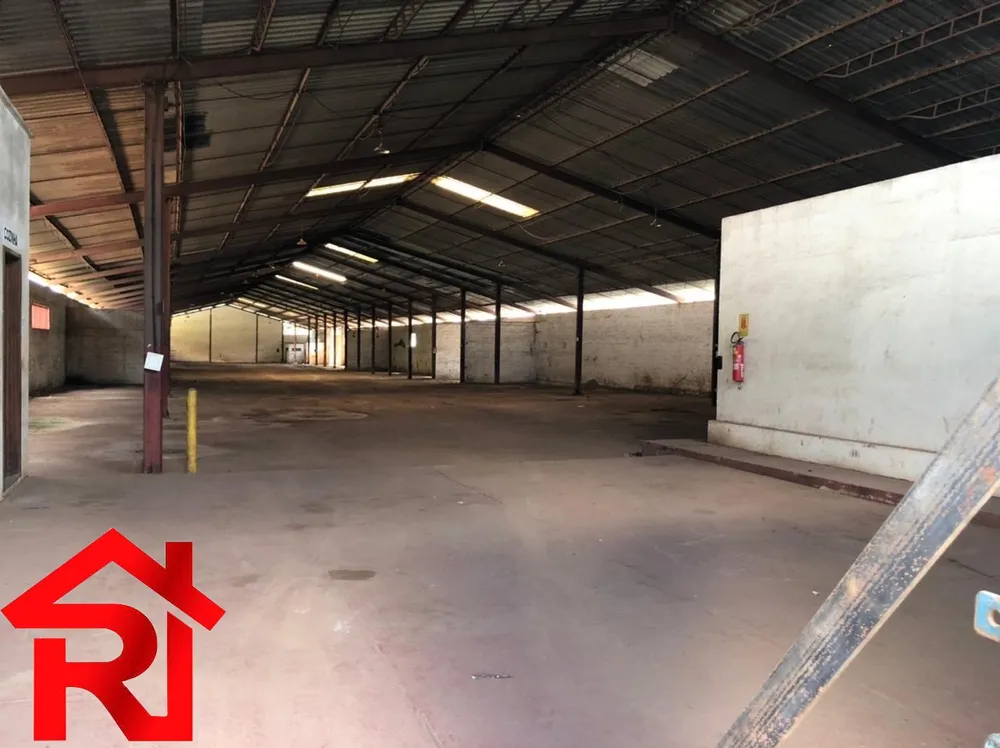 Depósito-Galpão, 2800 m² - Foto 2