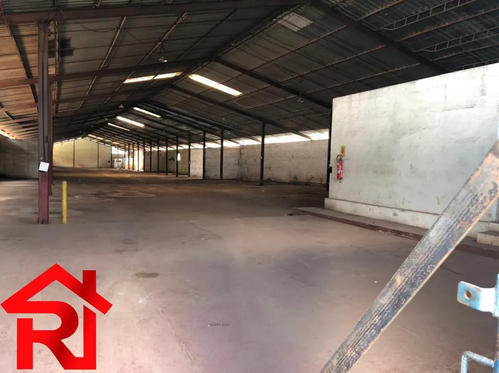 Depósito-Galpão, 2800 m² - Foto 1