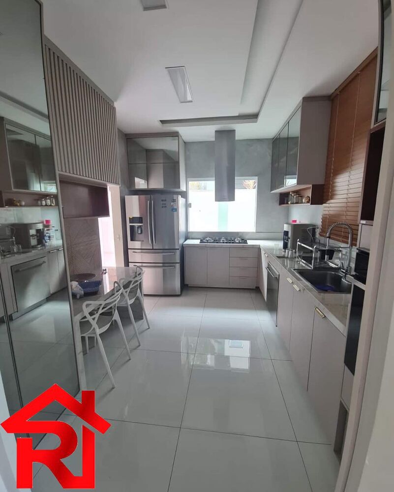Casa, 6 quartos, 490 m² - Foto 1