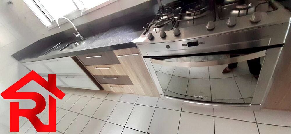 Apartamento à venda com 3 quartos, 187m² - Foto 8