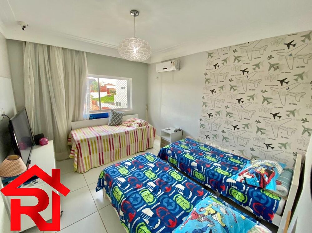 Casa à venda com 3 quartos, 450m² - Foto 7