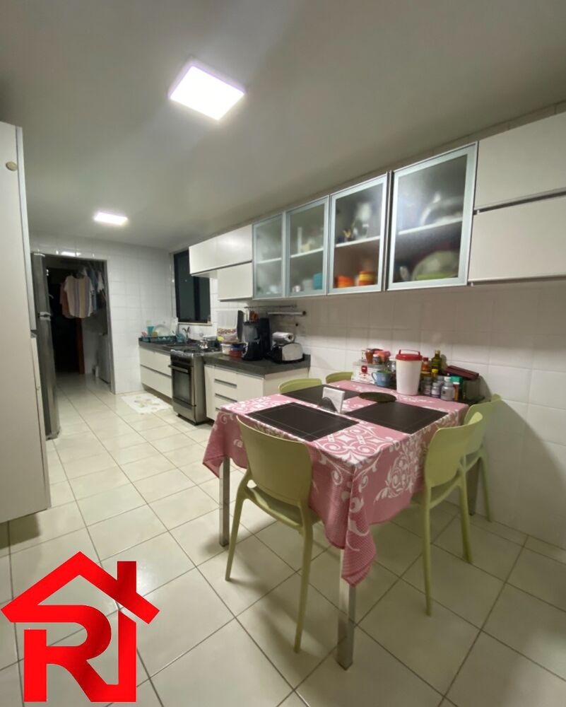Apartamento à venda com 4 quartos, 146m² - Foto 8