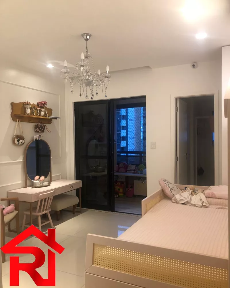 Apartamento à venda com 3 quartos, 142m² - Foto 2