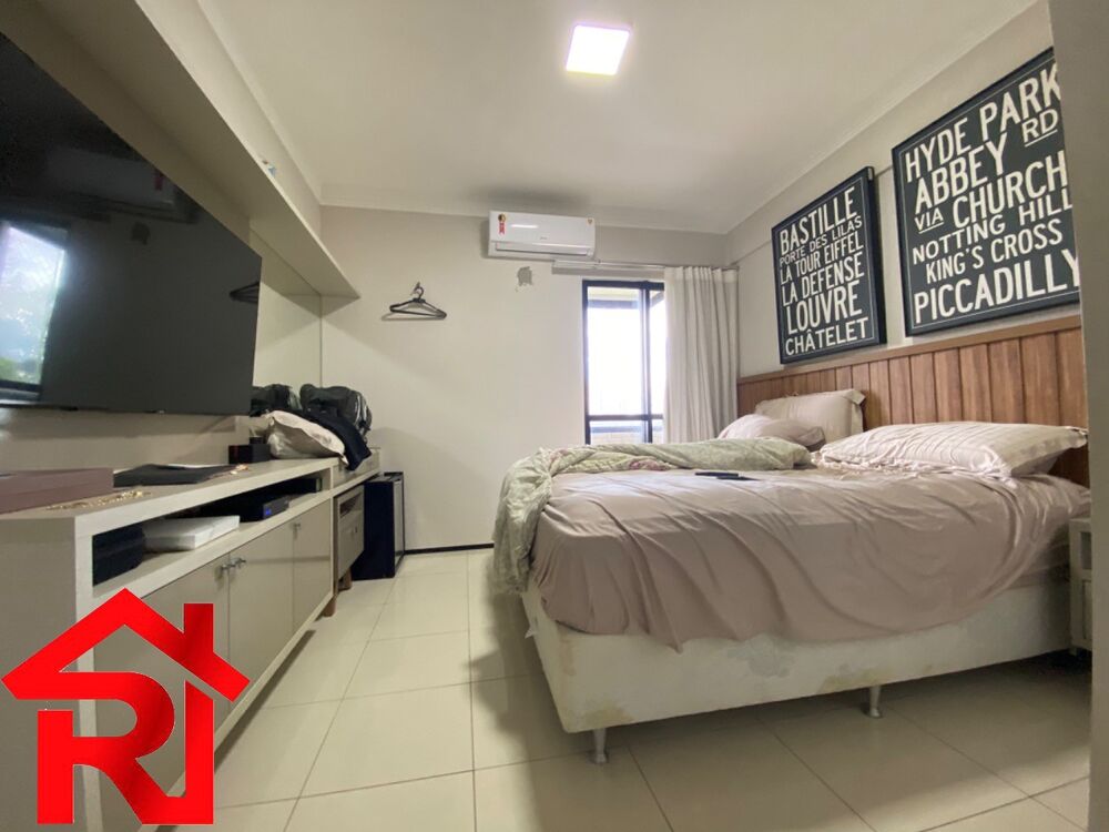 Apartamento à venda com 4 quartos, 147m² - Foto 2