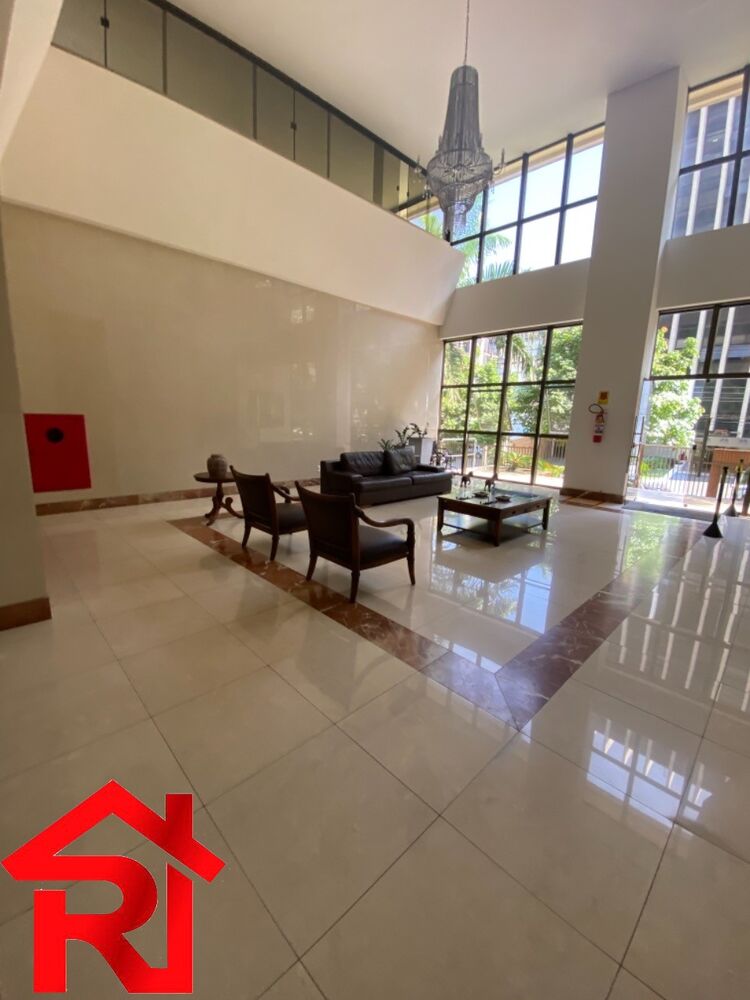 Apartamento à venda com 3 quartos, 105m² - Foto 1