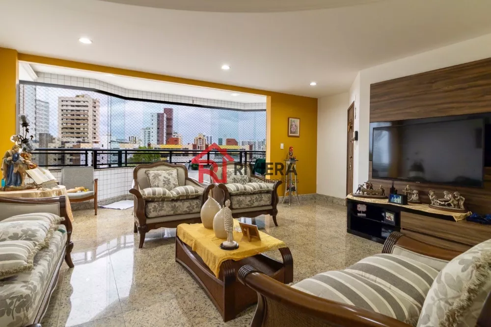 Apartamento, 3 quartos, 240 m² - Foto 2