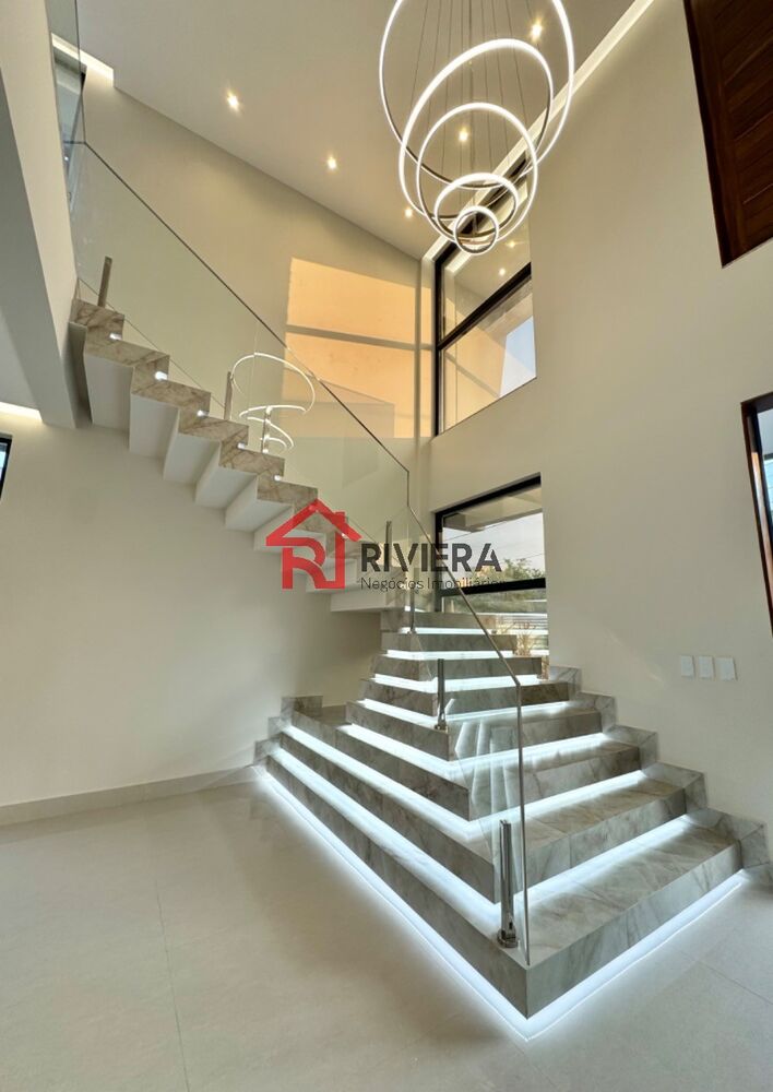 Casa à venda com 4 quartos, 390m² - Foto 2