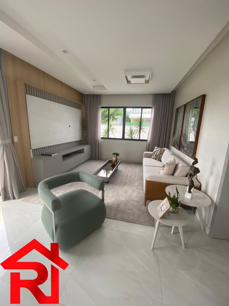 Casa à venda com 5 quartos, 540m² - Foto 1