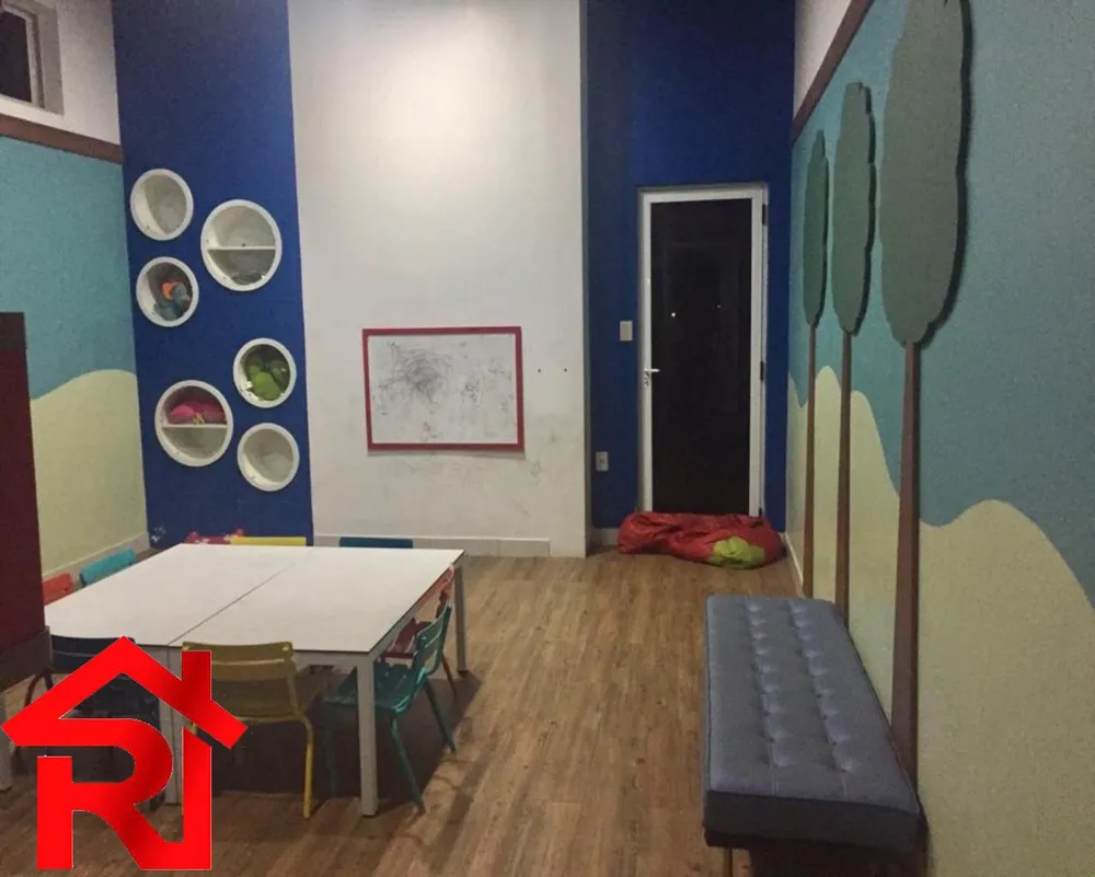 Apartamento, 4 quartos, 196 m² - Foto 1