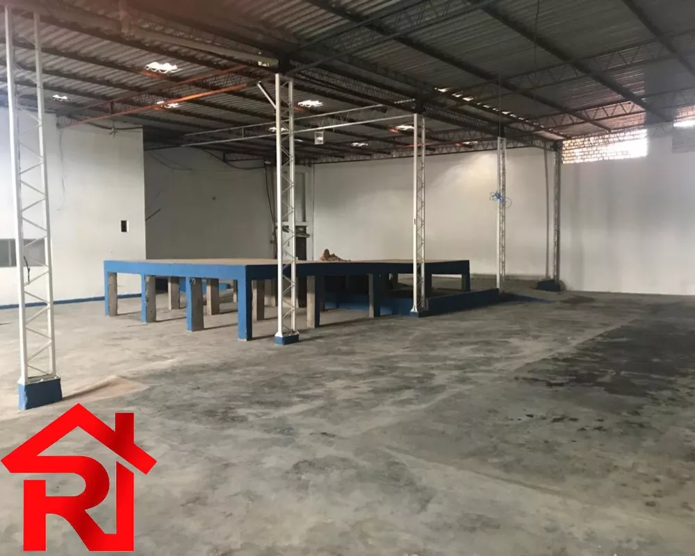 Depósito-Galpão, 800 m² - Foto 1