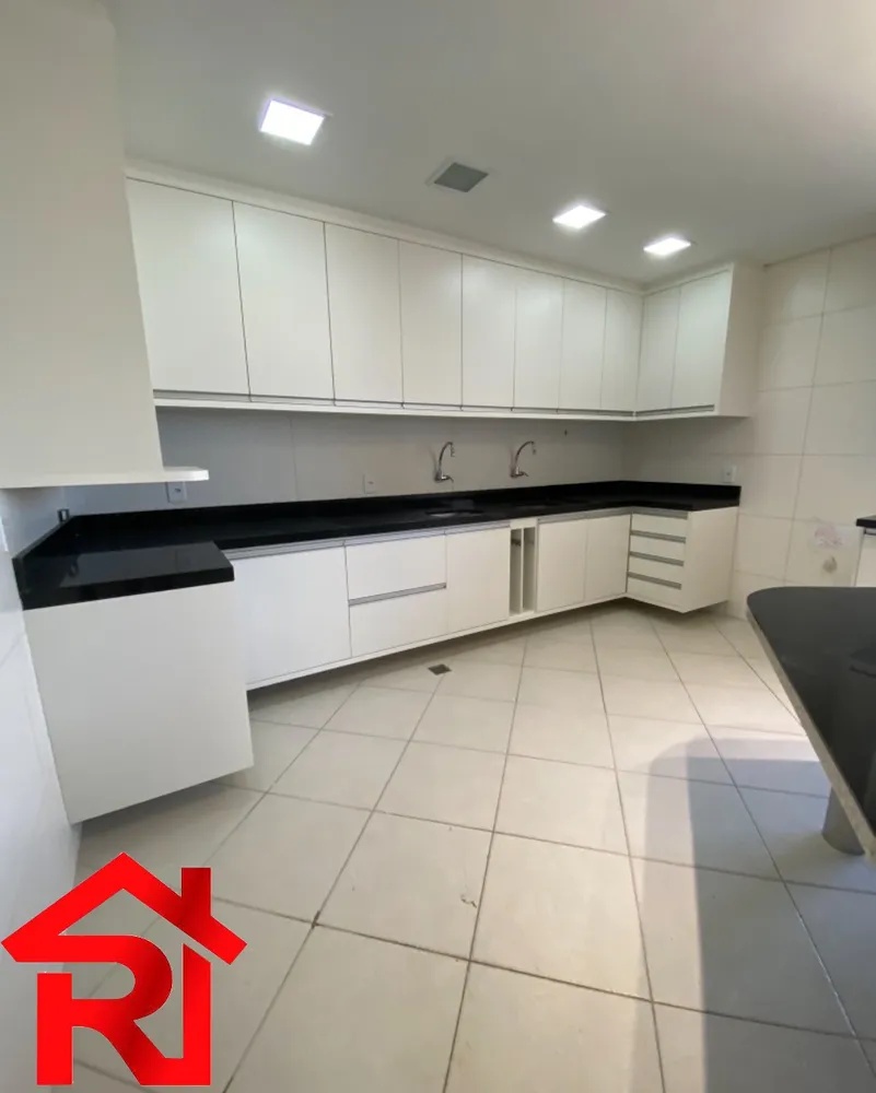 Apartamento, 3 quartos, 178 m² - Foto 1