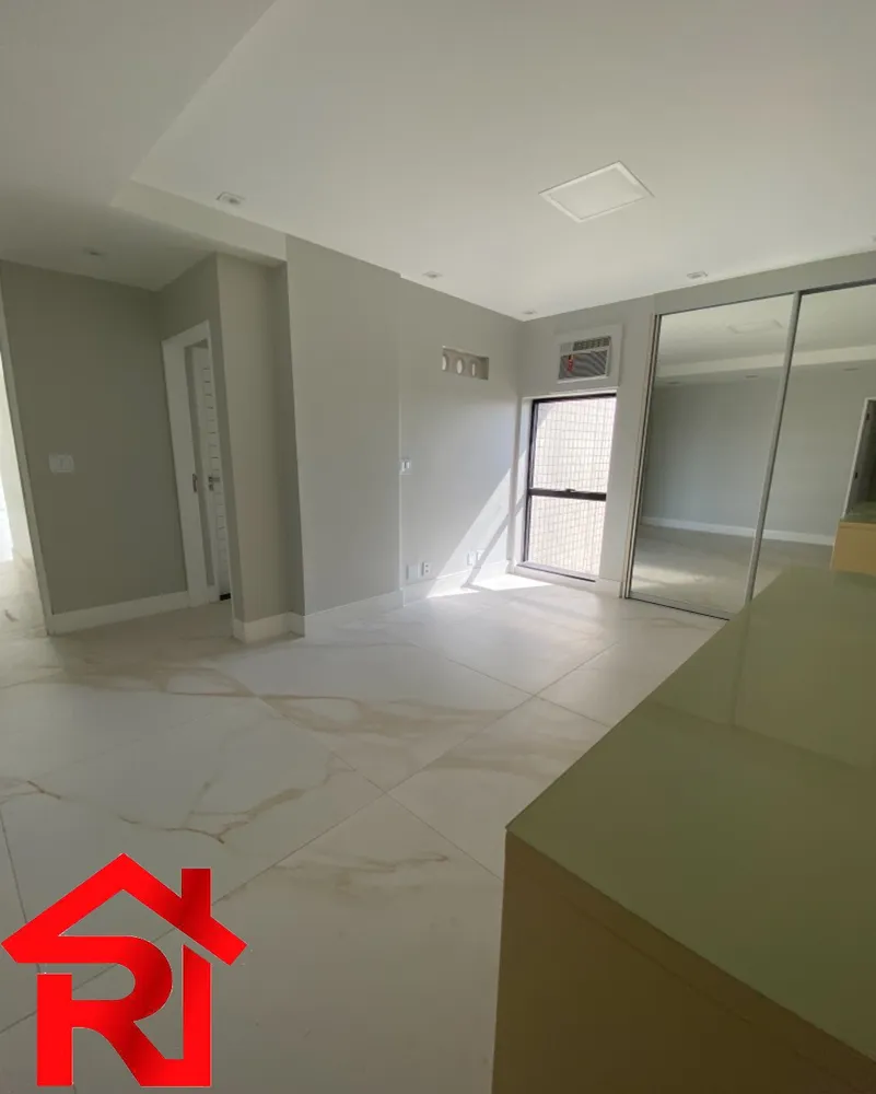 Apartamento, 3 quartos, 178 m² - Foto 2
