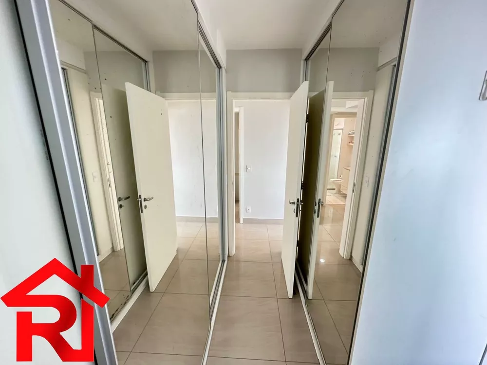 Apartamento à venda com 3 quartos, 142m² - Foto 3