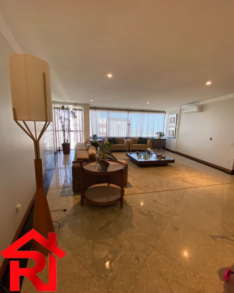 Cobertura para alugar com 4 quartos, 374m² - Foto 1
