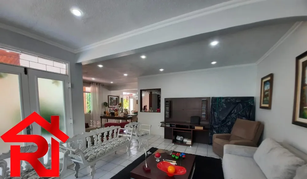 Casa, 3 quartos, 800 m² - Foto 8