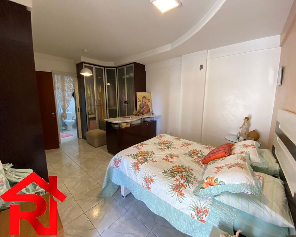Apartamento à venda com 4 quartos, 187m² - Foto 2