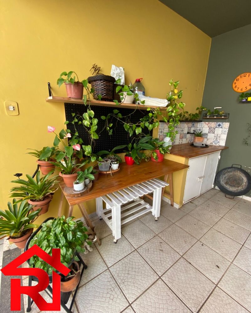 Casa à venda com 5 quartos, 360m² - Foto 5