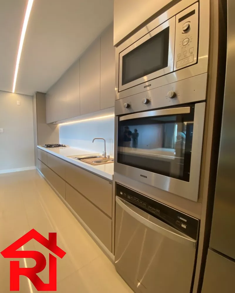 Apartamento, 2 quartos, 217 m² - Foto 3