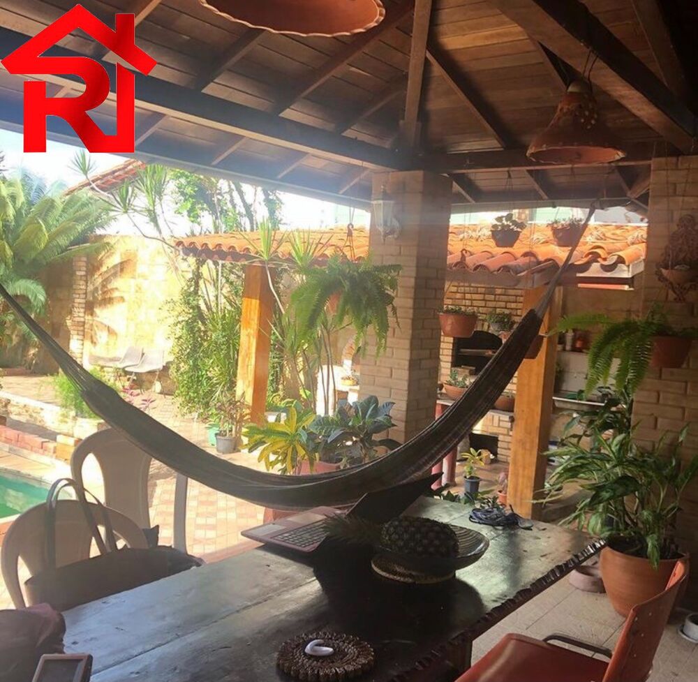 Casa à venda com 6 quartos, 800m² - Foto 8