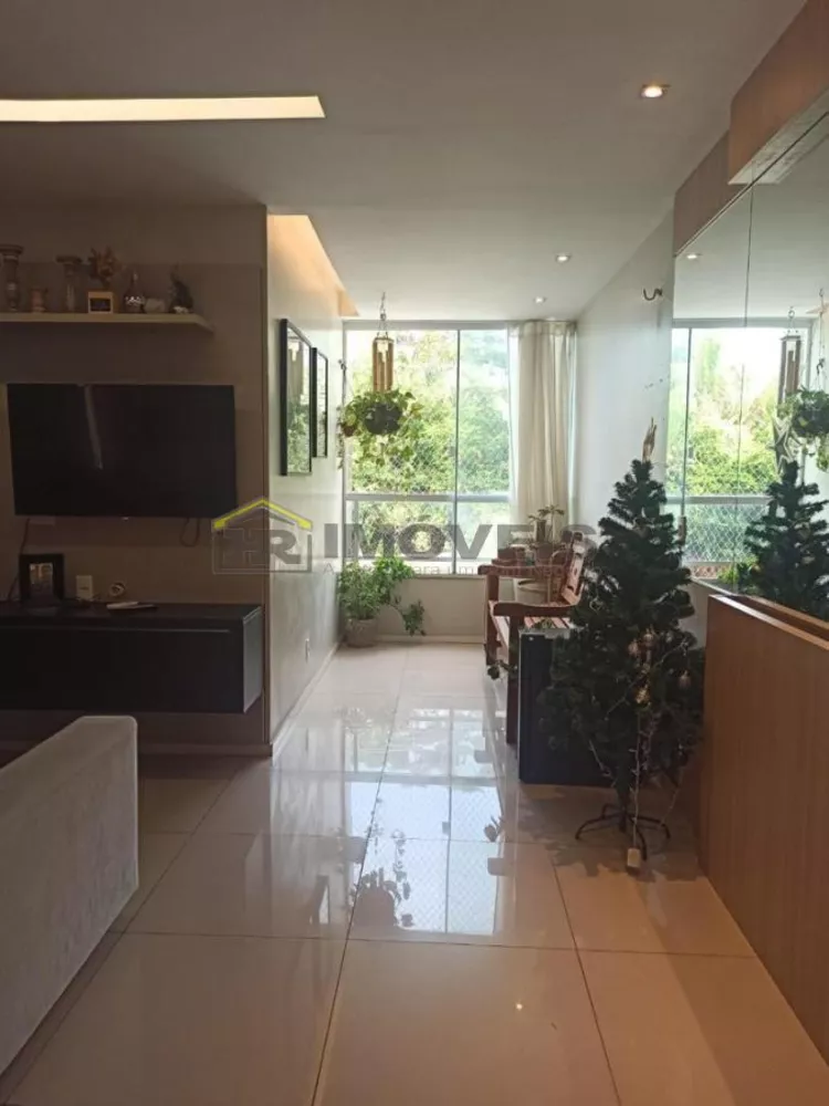 Apartamento à venda com 3 quartos, 72m² - Foto 4