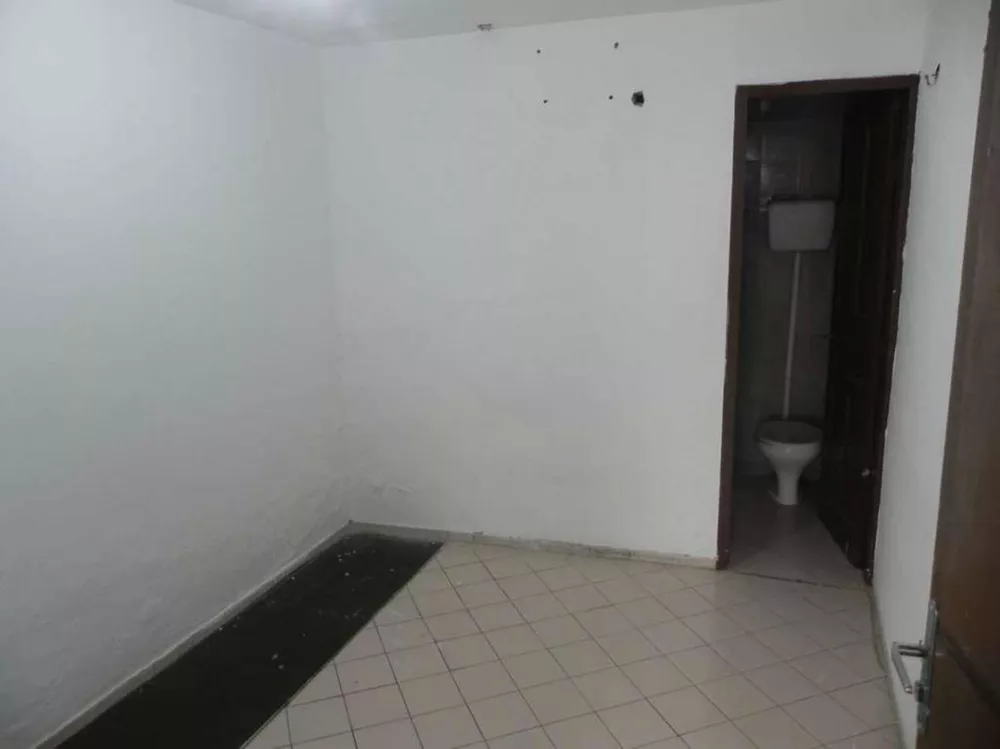 Casa à venda com 3 quartos, 200m² - Foto 7