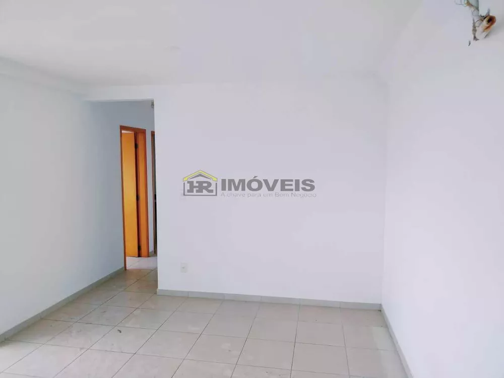 Apartamento à venda com 3 quartos, 75m² - Foto 11