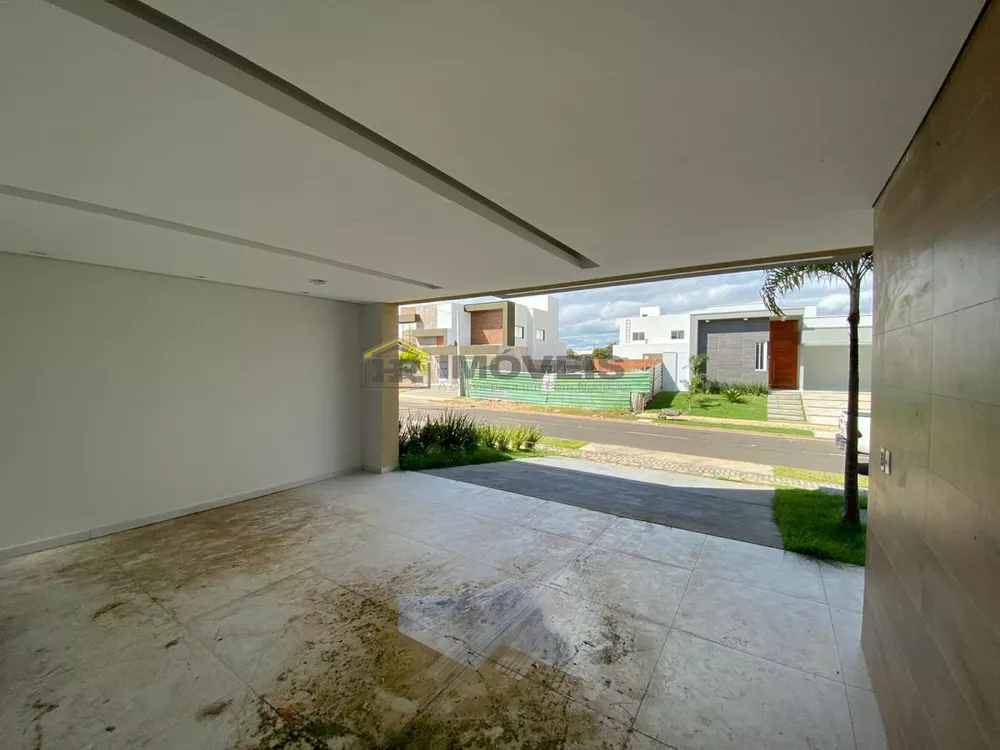 Casa de Condomínio para alugar com 6 quartos, 317m² - Foto 3