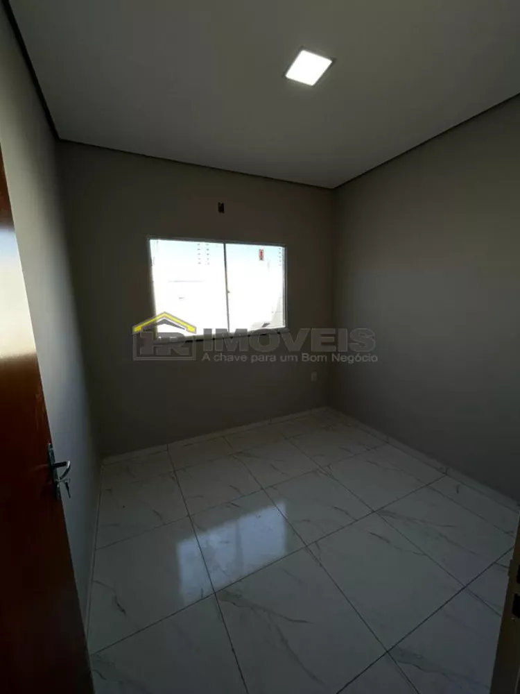 Casa à venda com 3 quartos, 180m² - Foto 6