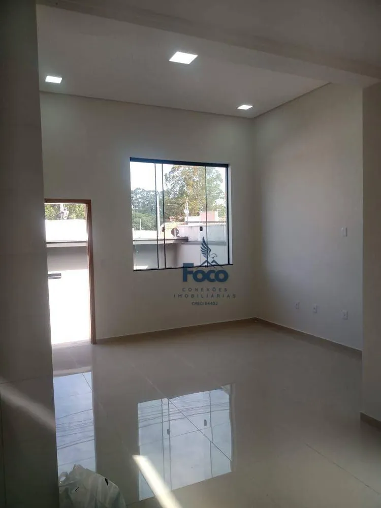 Casa, 3 quartos, 114 m² - Foto 1