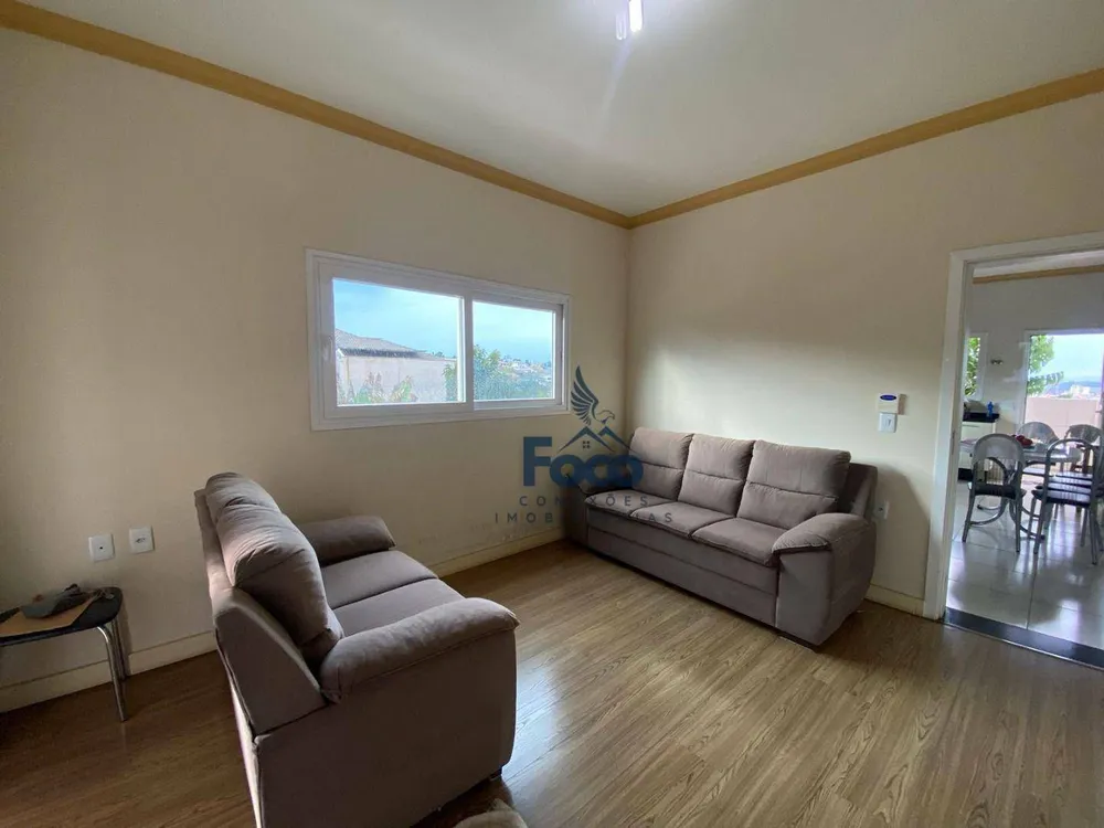 Casa, 5 quartos, 400 m² - Foto 2