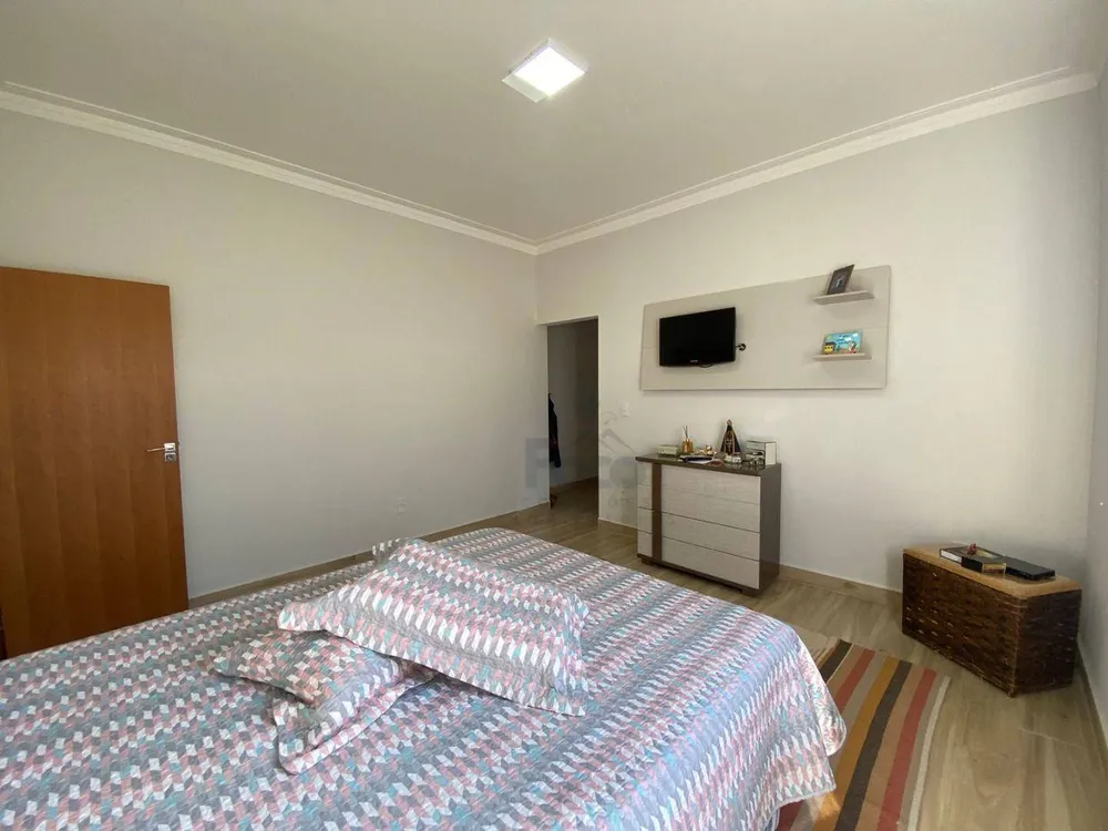 Casa, 3 quartos, 231 m² - Foto 8