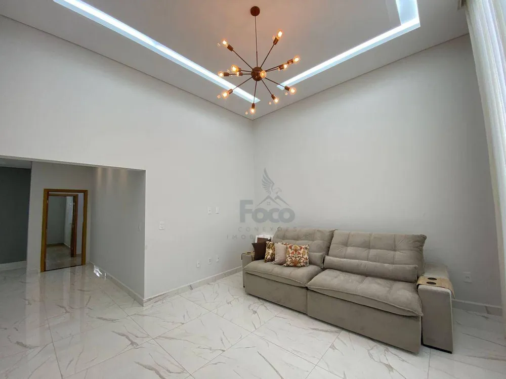 Casa, 3 quartos, 231 m² - Foto 3