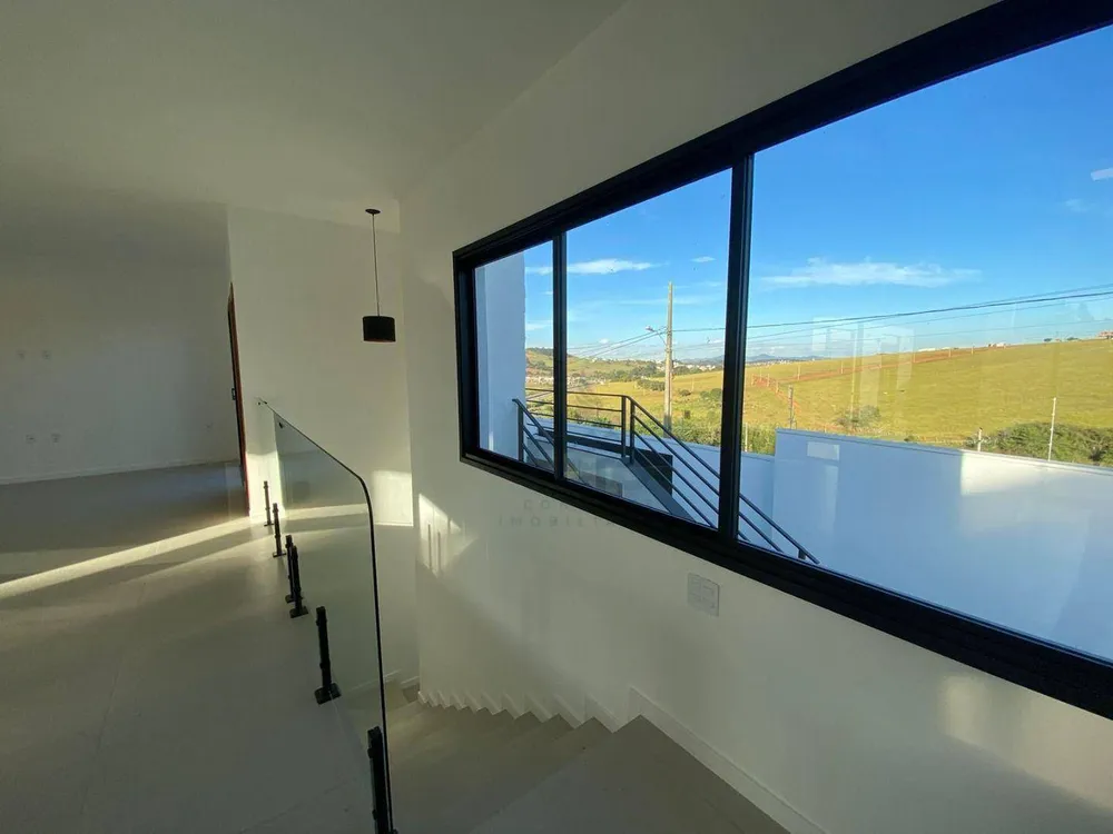 Casa, 3 quartos, 220 m² - Foto 3