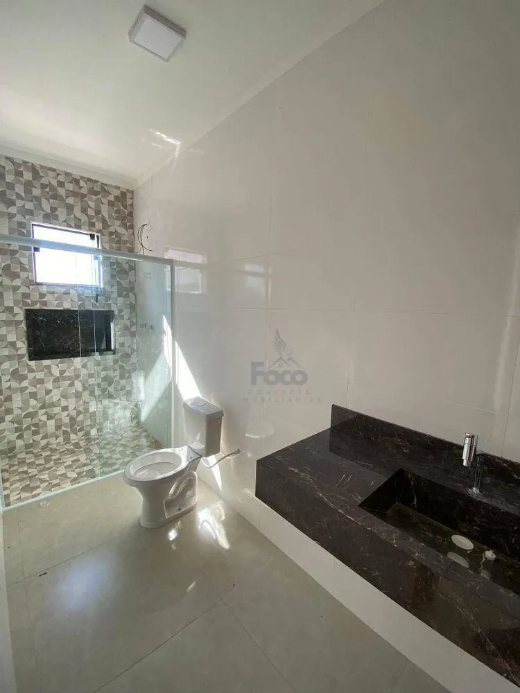 Casa, 3 quartos, 180 m² - Foto 2