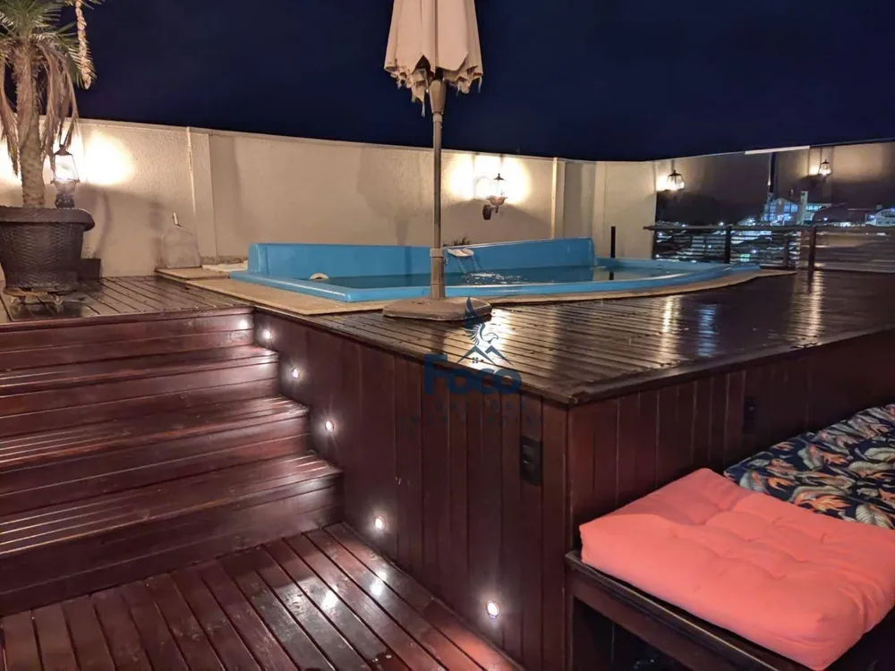 Cobertura, 3 quartos, 133 m² - Foto 2