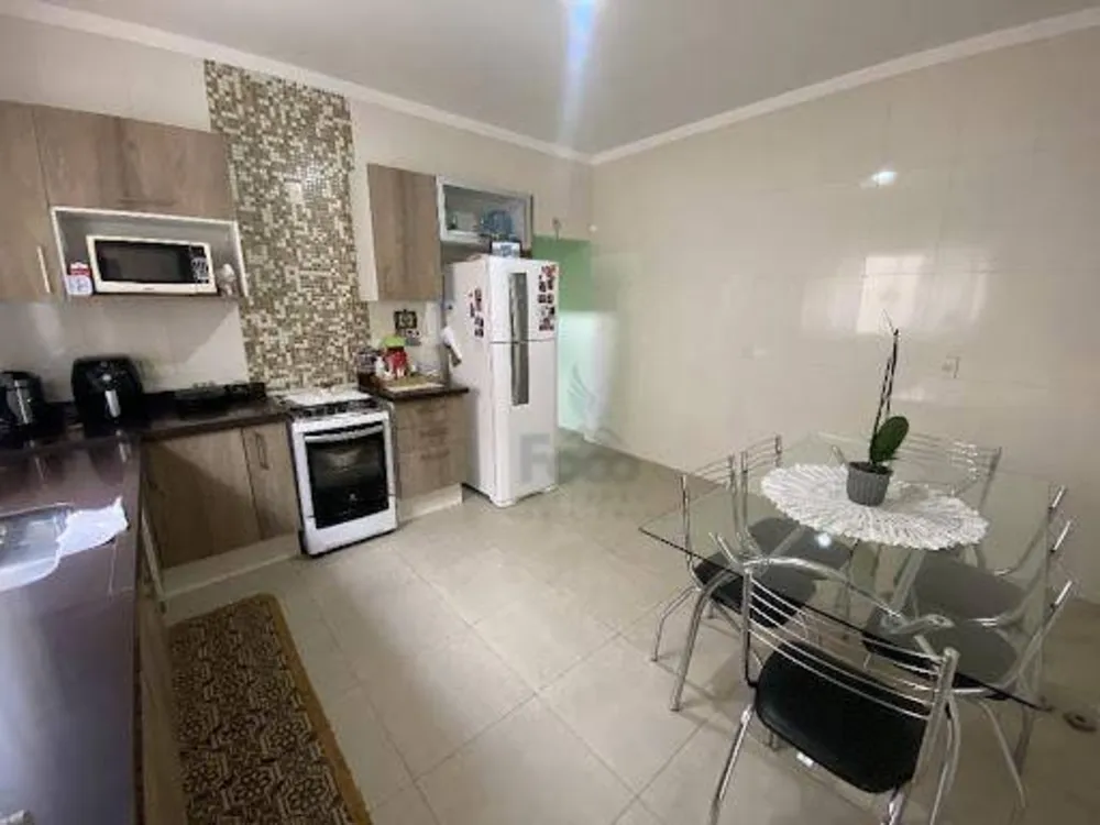 Casa, 3 quartos, 300 m² - Foto 3