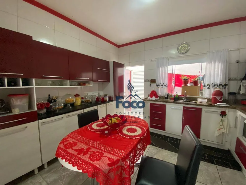 Casa, 3 quartos, 190 m² - Foto 4