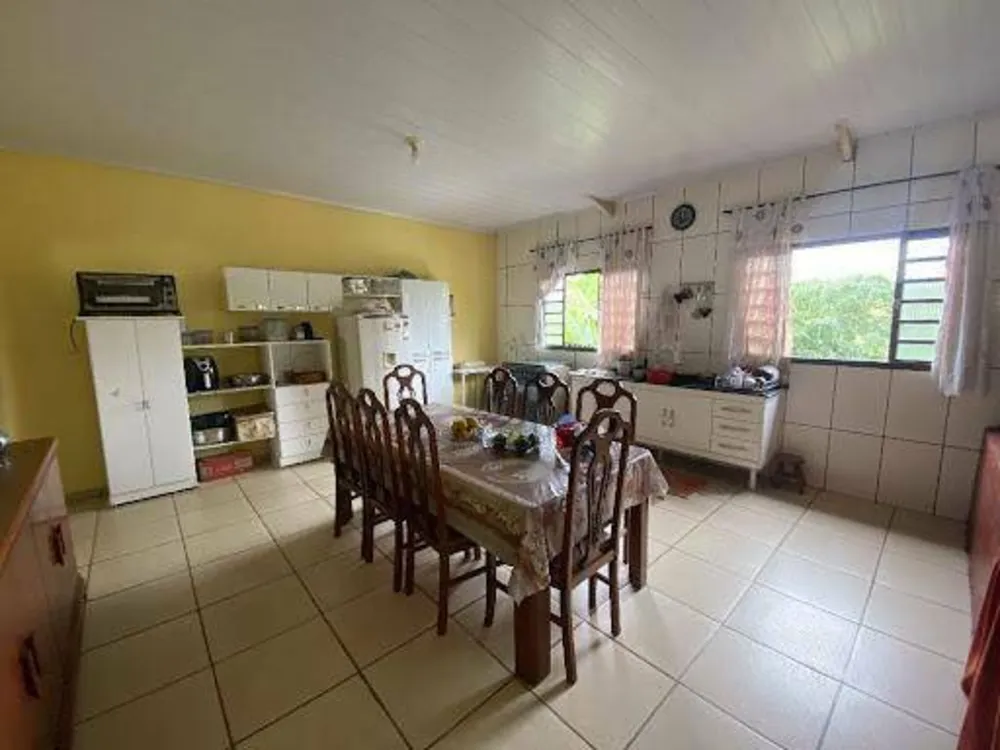 Chácara, 2 quartos, 1120 m² - Foto 3